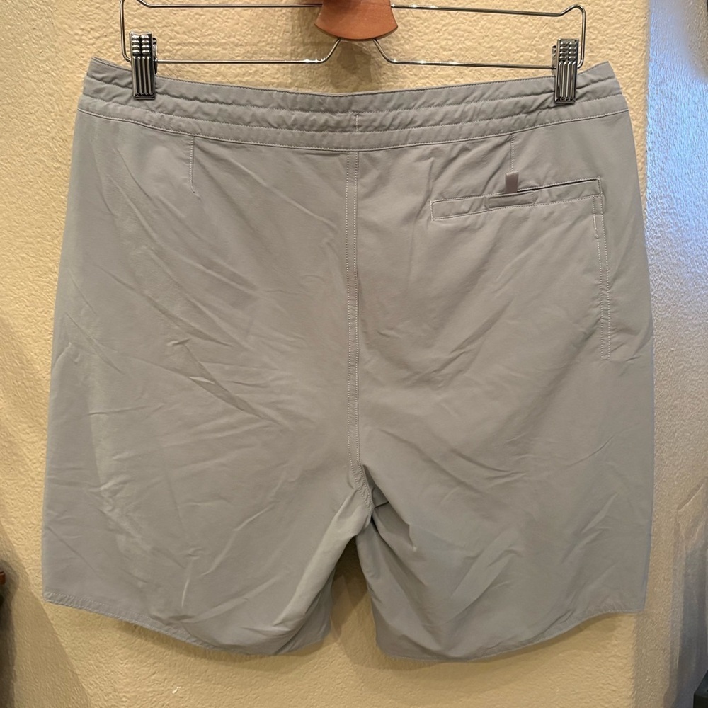 Patagonia Men Light Gray Swim Shorts Size 33 - Picture 4 of 6